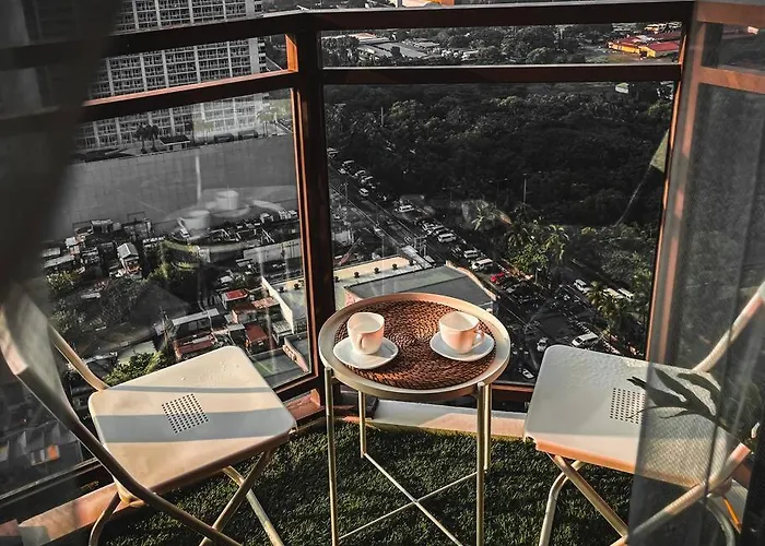 The Radiance Bay - Modern 1-bedroom With View *
