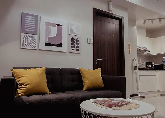 The Radiance Bay - Modern 1-bedroom With View *