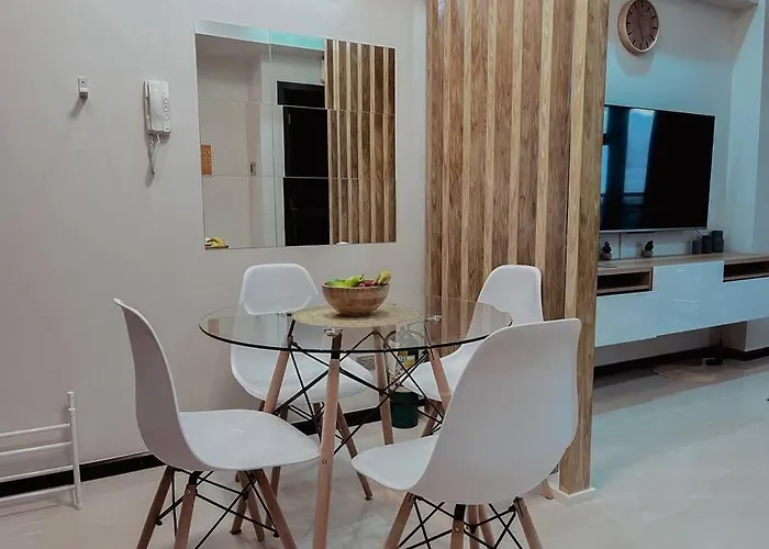 The Radiance Bay - Modern 1-bedroom With View